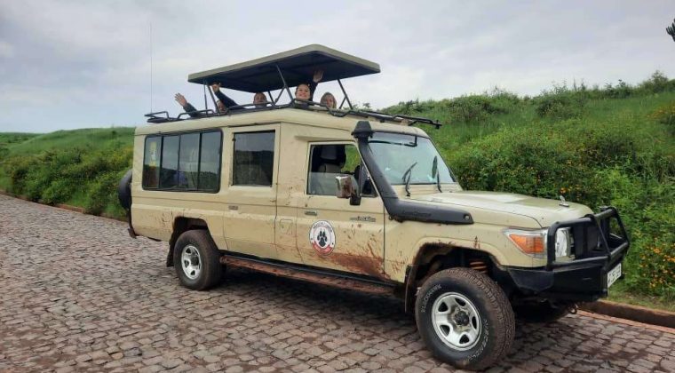 Tour Agency | Travel Agency | Tanzania Safari | Zanzibar Holiday | Kilimanjaro Trekking - Heavenly Laugh Adventures